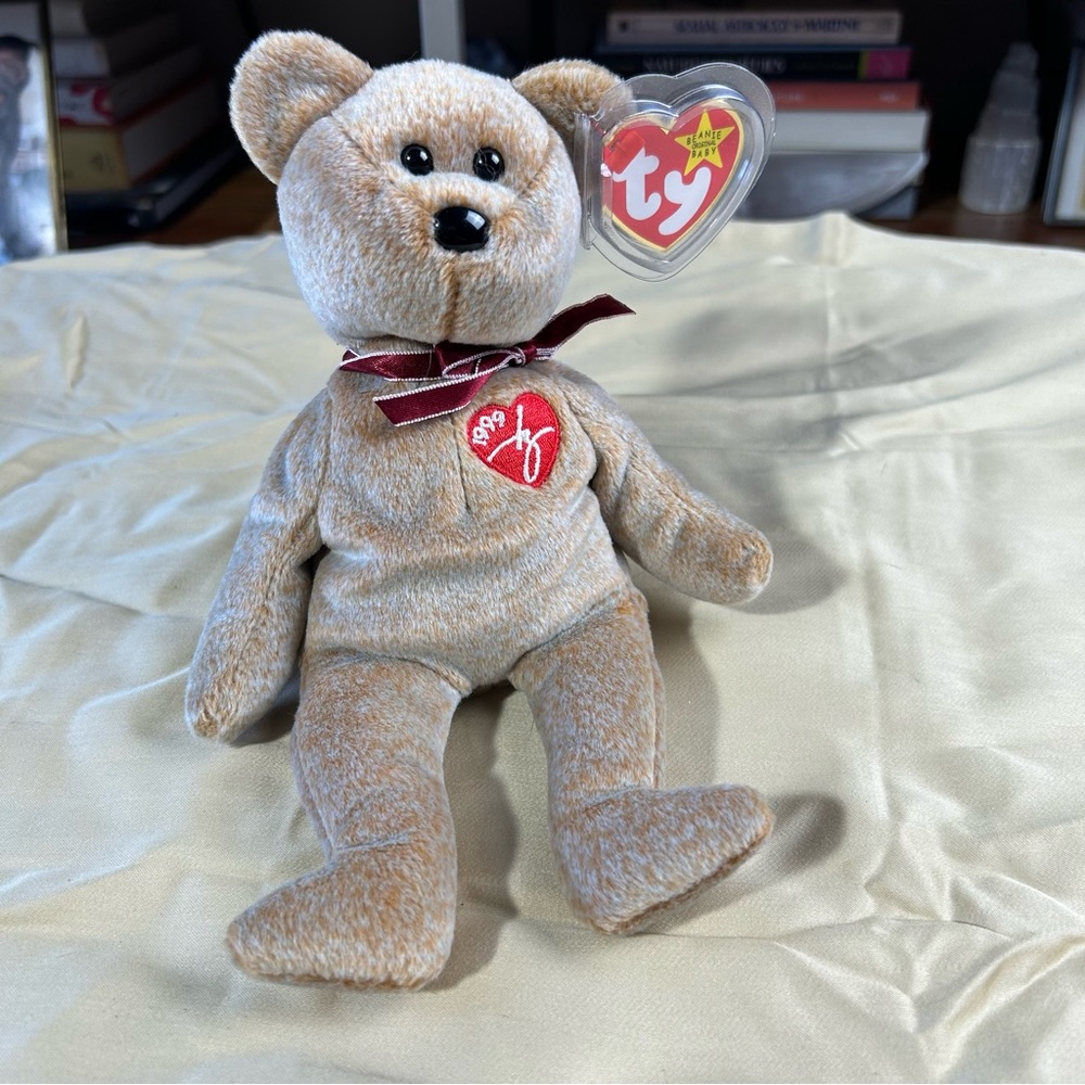 TY Original Beanie Baby 1999 Signature Bear with Tags